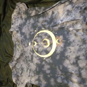 Torrid size 2 Celestial print shirt